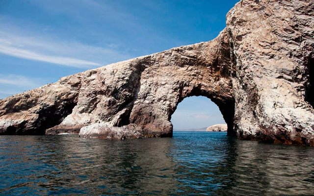 Las Islas Misteriosas del Perú