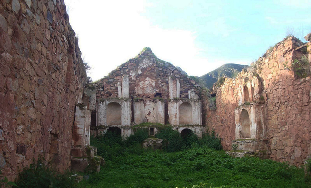 Huaquis Ghost Town – Lima