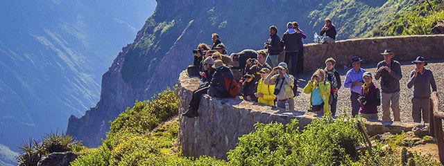 Mirador de Condores Cañon del Colca