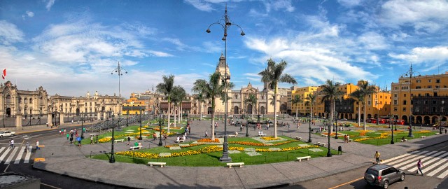 Plaza mayor de Lima
